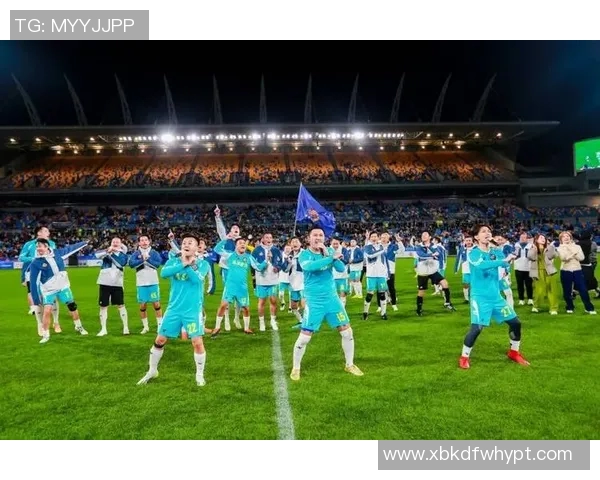 意外邂逅足球明星在机场的奇妙瞬间与难忘回忆 意外邂逅足球明星在机场的奇妙瞬间与难忘回忆