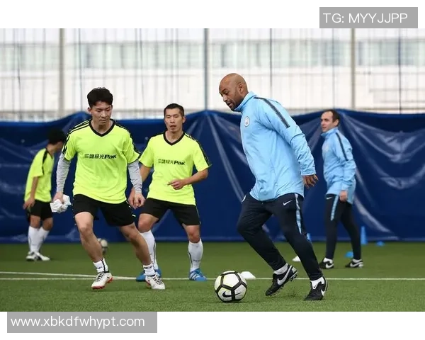 德国足球明星Kern的辉煌历程与对足球的热爱之路 德国足球明星Kern的辉煌历程与对足球的热爱之路