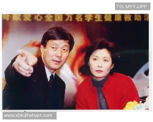 老烟枪足球明星身份揭秘背后的故事与传奇人生 老烟枪足球明星身份揭秘背后的故事与传奇人生