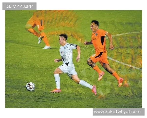 足球明星中筒袜的时尚魅力与运动表现完美结合的全新探索 足球明星中筒袜的时尚魅力与运动表现完美结合的全新探索