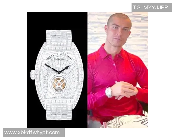 足球明星们纷纷收到奢华手表礼物展现个人魅力与时尚品味 足球明星们纷纷收到奢华手表礼物展现个人魅力与时尚品味